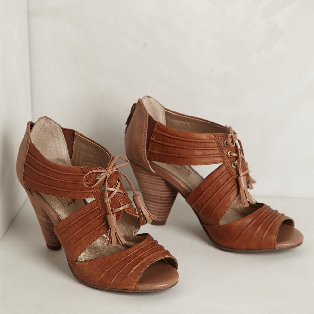 High heeled Anthropologie shoes with zips!